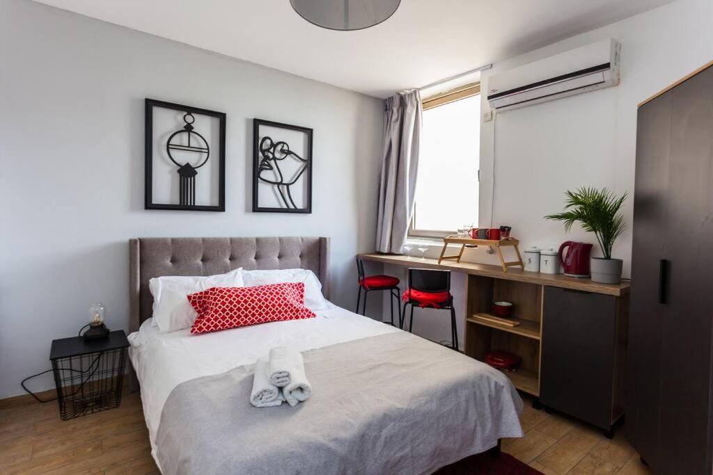 Perfectly Located Studio, Seaview, 2 Min To Sea! #6 Apartamento Tel Aviv Exterior foto