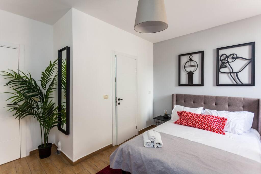 Perfectly Located Studio, Seaview, 2 Min To Sea! #6 Apartamento Tel Aviv Exterior foto